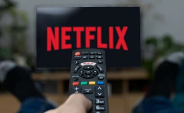 Netflix ndalon së punuari në këta modele të televizorit