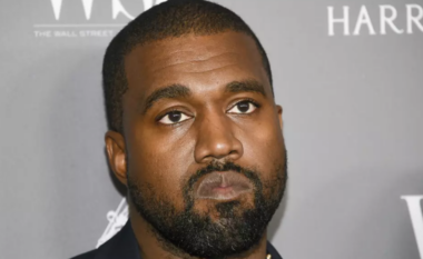 Kanye West i kundërpërgjigjet ish-asistentes: Po më shantazhon për të përfituar nga unë