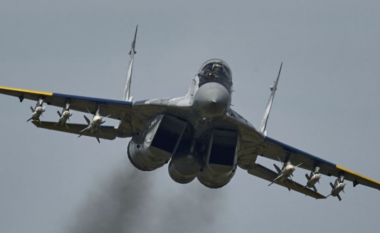 Ukraina sulmon për herë të parë me aeroplan luftarak një objektiv brenda Rusisë
