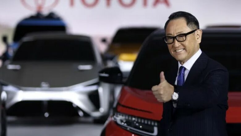 Pavarësisht kritikave ndaj tij, Akio Toyoda është rizgjedhur si kryetar i Toyota-s