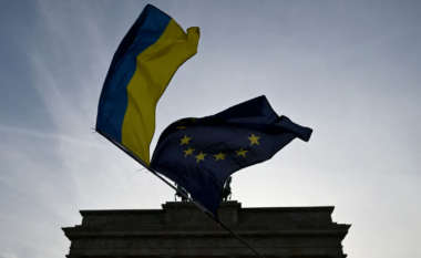 Komisioni Evropian do të rekomandojë fillimin e bisedimeve për anëtarësimin e Ukrainës në BE
