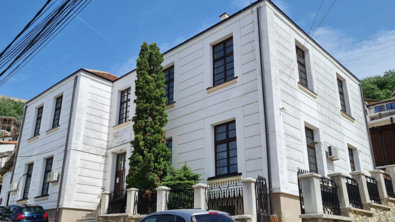 Shkolla e Muzikës në Prizren shpall konkurs për regjistrimin e nxënësve