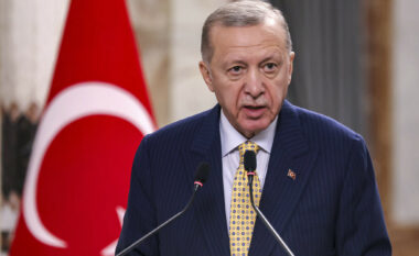 Erdogan akuzon Perëndimin se mbështet planet izraelite për të sulmuar Libanin - dhe për të përhapur luftën rajonale