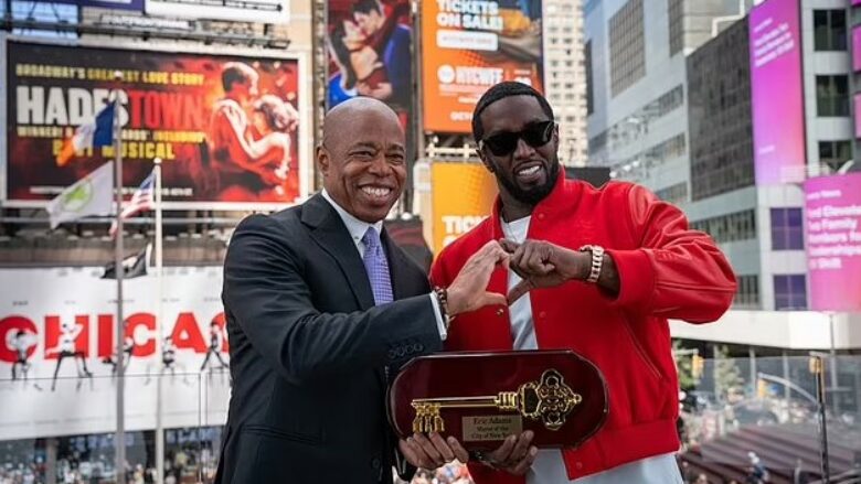 Diddy detyrohet të kthejë çelësin e nderit të qyetit të New Yorkut, me kërkesë nga kryebashkiaku Eric Adams, pas pamjeve tmerruese të sulmit