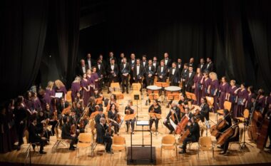 Filharmonia e Kosovës rikthehet me koncert në Prishtinë