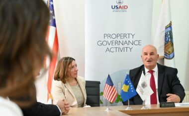 Lufta kundër korrupsionit, të drejtat pronësore dhe fuqizimi i grave, memorandum mirëkuptimi ndërmjet komunës së Vitisë dhe USAID-it