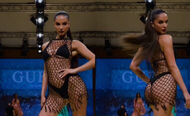Oriola Marashi mahnit në sfilatën e “Guess”, shfaq figurën fantastike në bikini të zeza