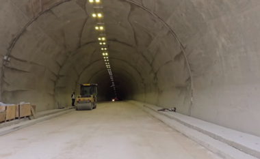 Dalin pamjet nga tuneli i Llogorasë, hapet më 5 korrik