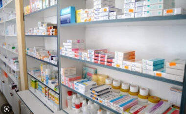 Kontrata e MSh-së për barnat esenciale, disa produkte s’dihet sa kushtojnë në treg