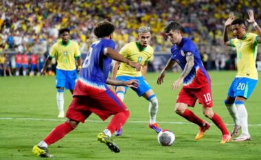 Brazili dhe ShBA-të luajnë baras në një miqësore të ‘çmendur’