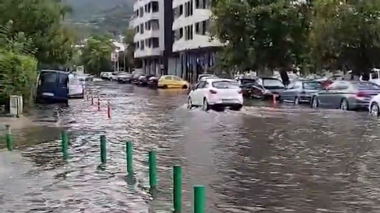 Shkupi dhe Tetova sërish kaplohen nga reshjet e shiut