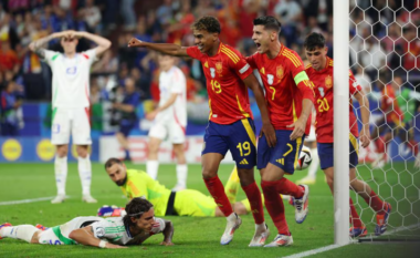 Spanja fiton derbin ndaj Italisë, kalon në mesin e 16 më të mirave