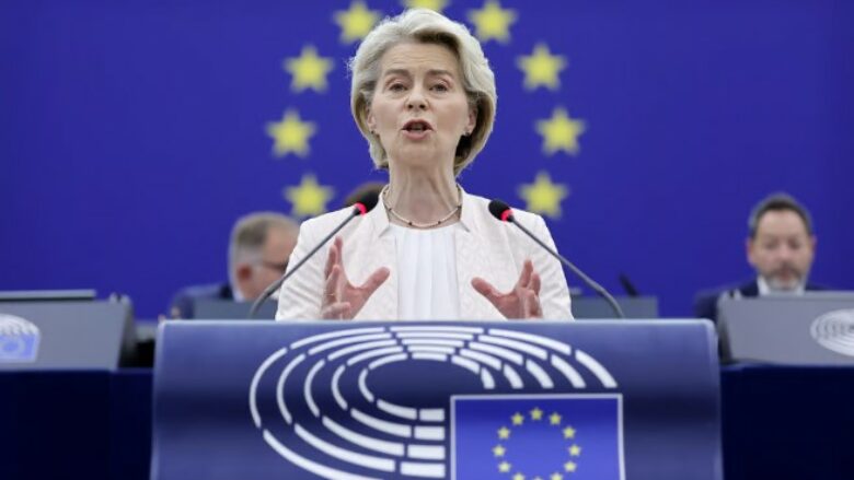 Ursula von der Leyen fiton mandatin e dytë si presidente e Komisionit Evropian