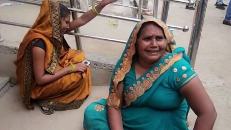Stampedo në një ngjarje fetare në Indi, humbin jetën të paktën 87 persona