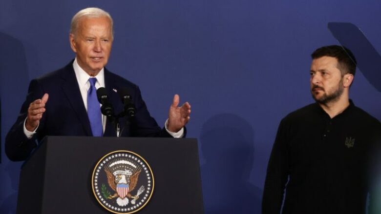 Shikoni reagimin e Zelenskyt kur Biden iu referua liderit ukrainas si “presidenti Putin”