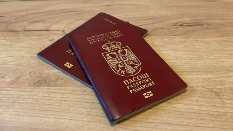 Heqja e vizave për serbët me pasaporta ilegale, KE: Është plotësim i vendimit për heqjen e vizave për Kosovën