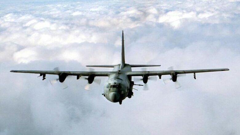 Ghostrider, aeroplani i ushtrisë amerikane që bartë topin më të madh në qiell – peshon 80 tonelata dhe shkrep predha nga mijëra metra lartësi