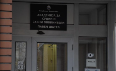 Policia hynë në Akademinë e Gjyqtarëve të RMV-së, konfiskohen të dhënat kompjuterike, telefonat dhe dosjet e gjyqtarëve dhe prokurorëve