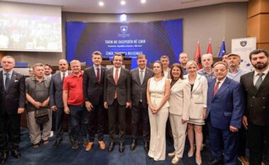 Kurti fton mërgatën shqiptare në Turqi për investime në Kosovë