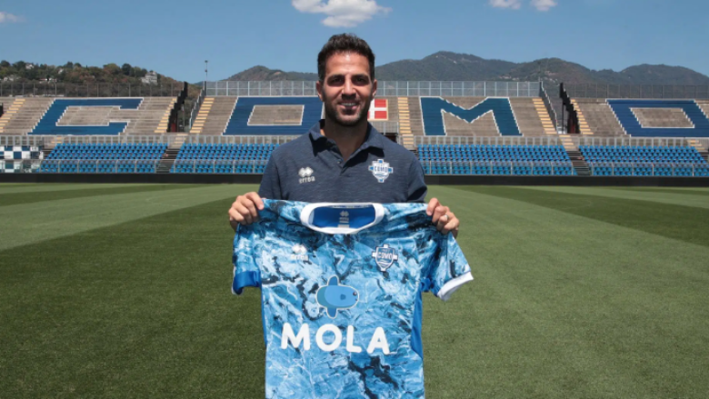 Fabregas mori licencat e nevojshme, tashmë bëhet zyrtarisht trajneri i klubit në të cilin ka edhe aksione si pronar