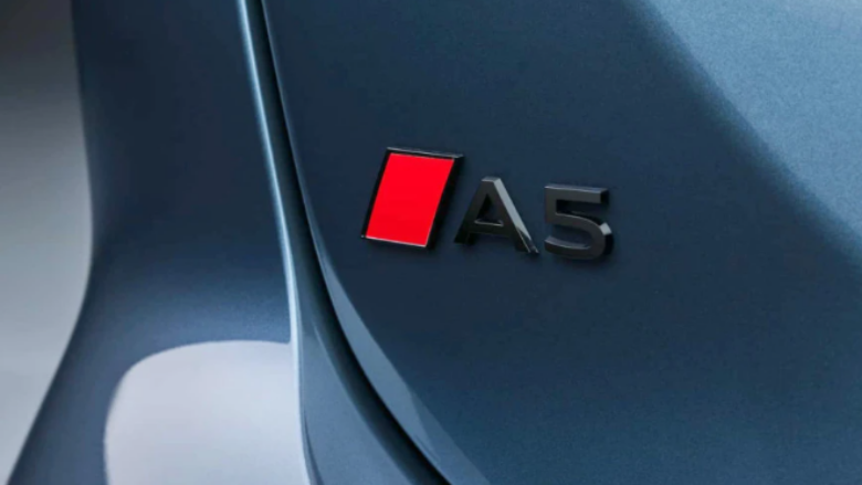 Audi ndryshoi përsëri emërtimin e modelit: “Rombi i kuq” u shfaq aty ku nuk ishte