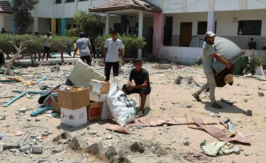 Të paktën 30 të vrarë dhe mbi 100 të plagosur në një sulm ajror izraelit në një shkollë në Gaza