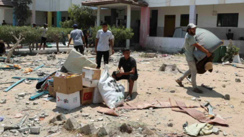 Izraeli bombardon një shkollë në Gaza, të paktën 30 të vrarë dhe mbi 100 të plagosur
