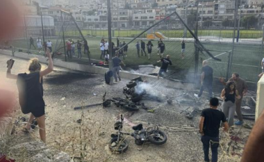 Izraeli godet objektivat e Hezbollahut ‘thellë brenda’ Libanit pas sulmit vdekjeprurës në fushën e futbollit në Lartësitë Golan