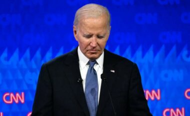 Thotë se ‘gati e zuri gjumi në skenë’ - Biden fajëson udhëtimet ndërkombëtare për performancën e dobët në debatin me Trump