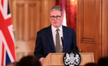 Kryeministri i ri britanik njofton ndryshimin e parë në politikën e vendit