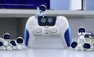 Sony prezanton Astro Bot Limited Edition PS5 DualSense Controller