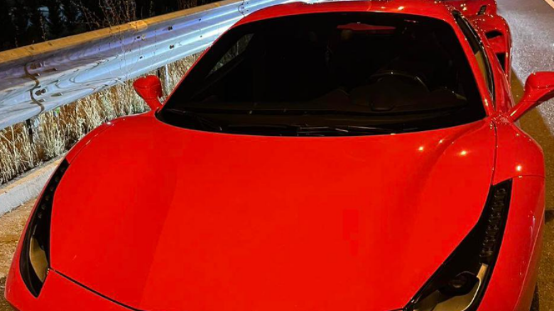 Gara të shpejtësisë mes Ferrari dhe Bugatti, dënohen me nga 400 euro shoferët