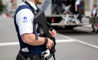 Tre anëtarë të dyshuar të ISIS akuzohen në Belgjikë për planifikim të një sulmi terrorist