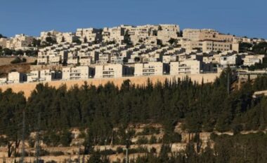 Cilat vende kanë sanksionuar kolonët izraelitë?