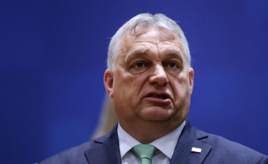 Orban me anë të një fjalimi paralajmëron për një 