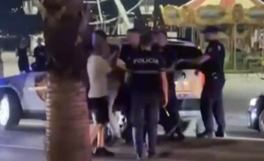 Grushte dhe shqelma - sherr mes policëve të Vlorës dhe disa të rinjve
