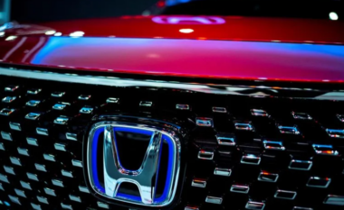 Honda mbyll një fabrikë në Kinë dhe ndalon prodhimin në një tjetër
