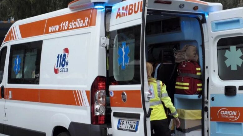 Autobusi me turistë nga Shqipëria përfshihet në një aksident në Itali