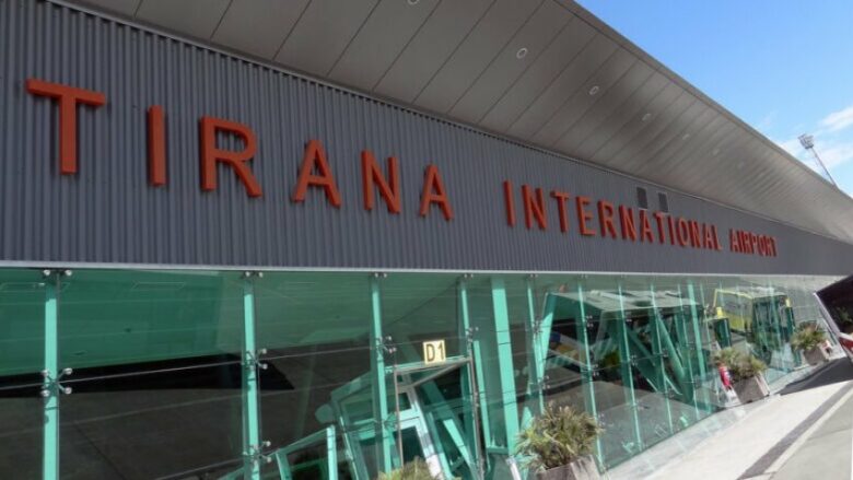 Shqipëria shënon rritjen më të madhe në Evropë teksa trafiku i aeroporteve kthehet në nivelet e para-COVID