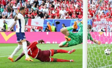 Breel Embolo shënon për t’i dhënë avantazhin Zvicrës ndaj Anglisë