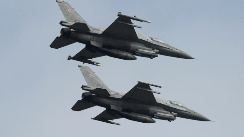 Zelensky konfirmon se aleatët do të dërgojnë aeroplanë F-16 në Ukrainë