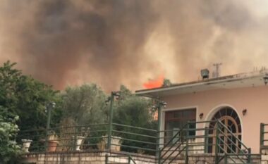 Situatë e rëndë nga zjarri në Dropull, flakët i afrohen banesave