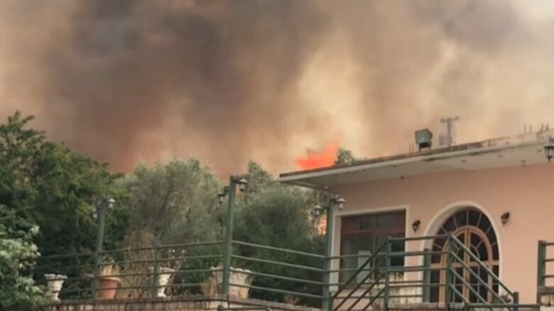 Situatë e rëndë nga zjarri në Dropull, flakët i afrohen banesave