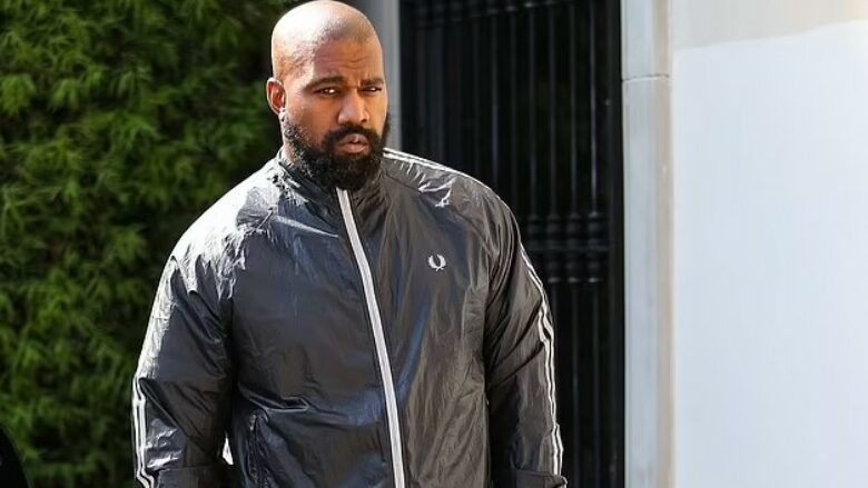Reperi Kanye West paditet nga ish-punonjësit