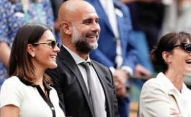 Pas pushimeve në Kroaci, Guardiola fotografohet në Wimbledon me gruan dhe vajzën e tij