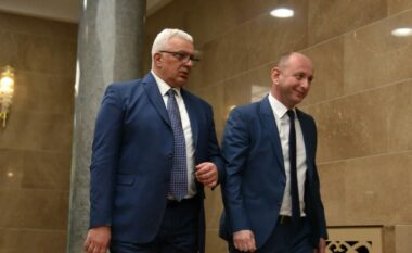 Liderët serbë të Malit të Zi lirohen nga akuzat për “grusht shtet”