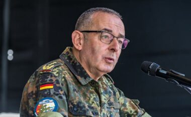 Shefi gjerman i mbrojtjes paralajmëron se Rusia “po e orienton ushtrinë e saj drejt Perëndimit”