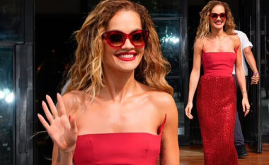 Nuk i ndahet të kuqes, Rita Ora vazhdon të shkëlqejë me paraqitjet në New York