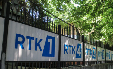 Sindikata e RTK-së: Mirëpresim dorëheqjen e drejtorit Shkumbin Ahmetxhekaj