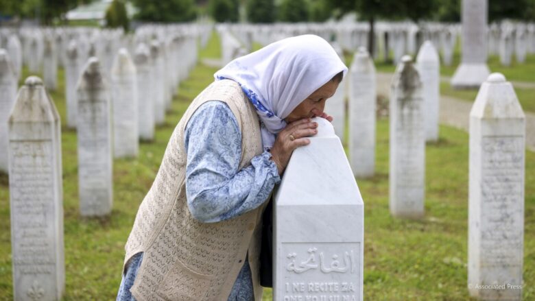 Masakra në Srebrenicë, Osmani: Tmerret e atij kapitulli të errët nga regjimi i Millosheviqit, kujtesë e mizorisë njerëzore